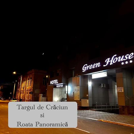 Hotel Green House Κραϊόβα Εξωτερικό φωτογραφία