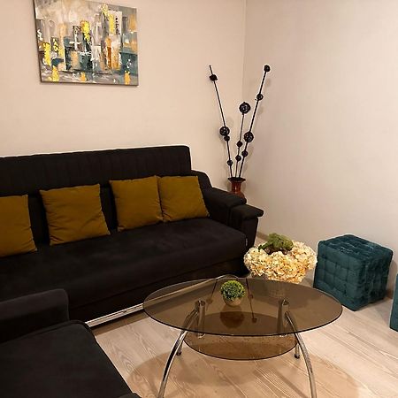 Hotel Green House Κραϊόβα Εξωτερικό φωτογραφία