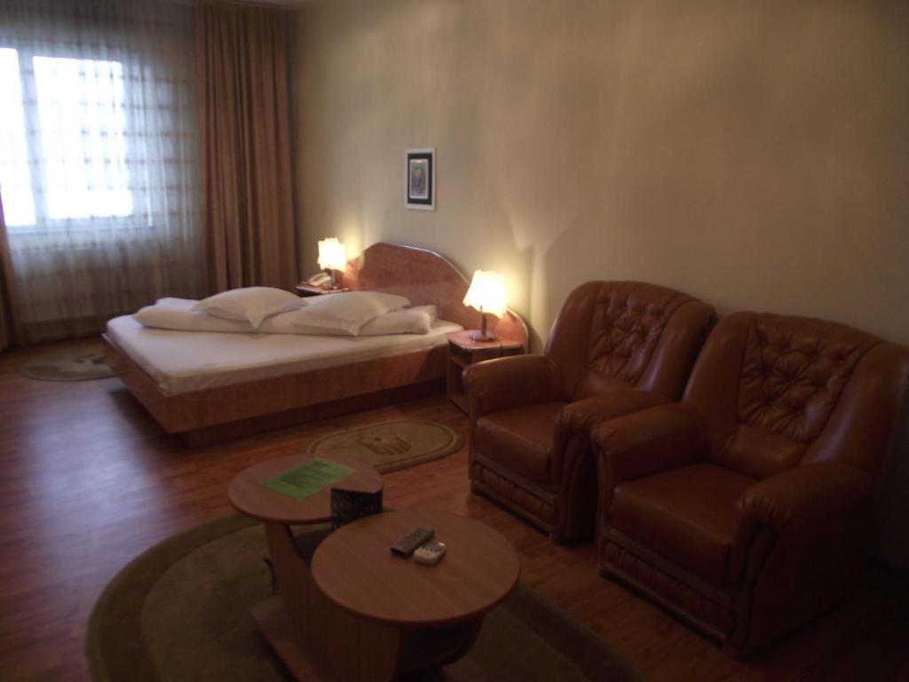 Hotel Green House Κραϊόβα Δωμάτιο φωτογραφία