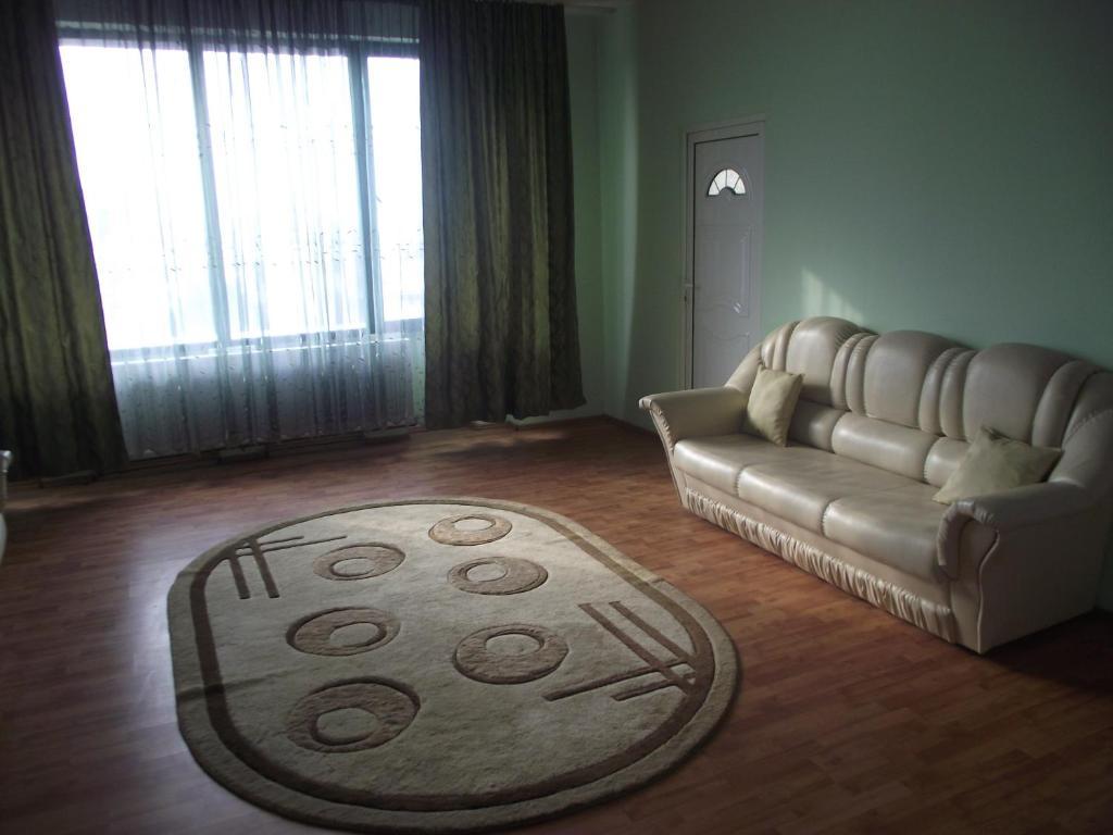 Hotel Green House Κραϊόβα Εξωτερικό φωτογραφία