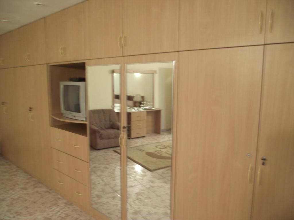 Hotel Green House Κραϊόβα Εξωτερικό φωτογραφία